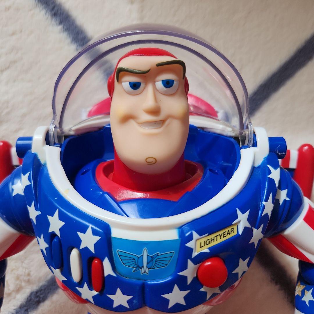 レア品 バズ・ライトイヤー USA 国旗デザイン フィギュア