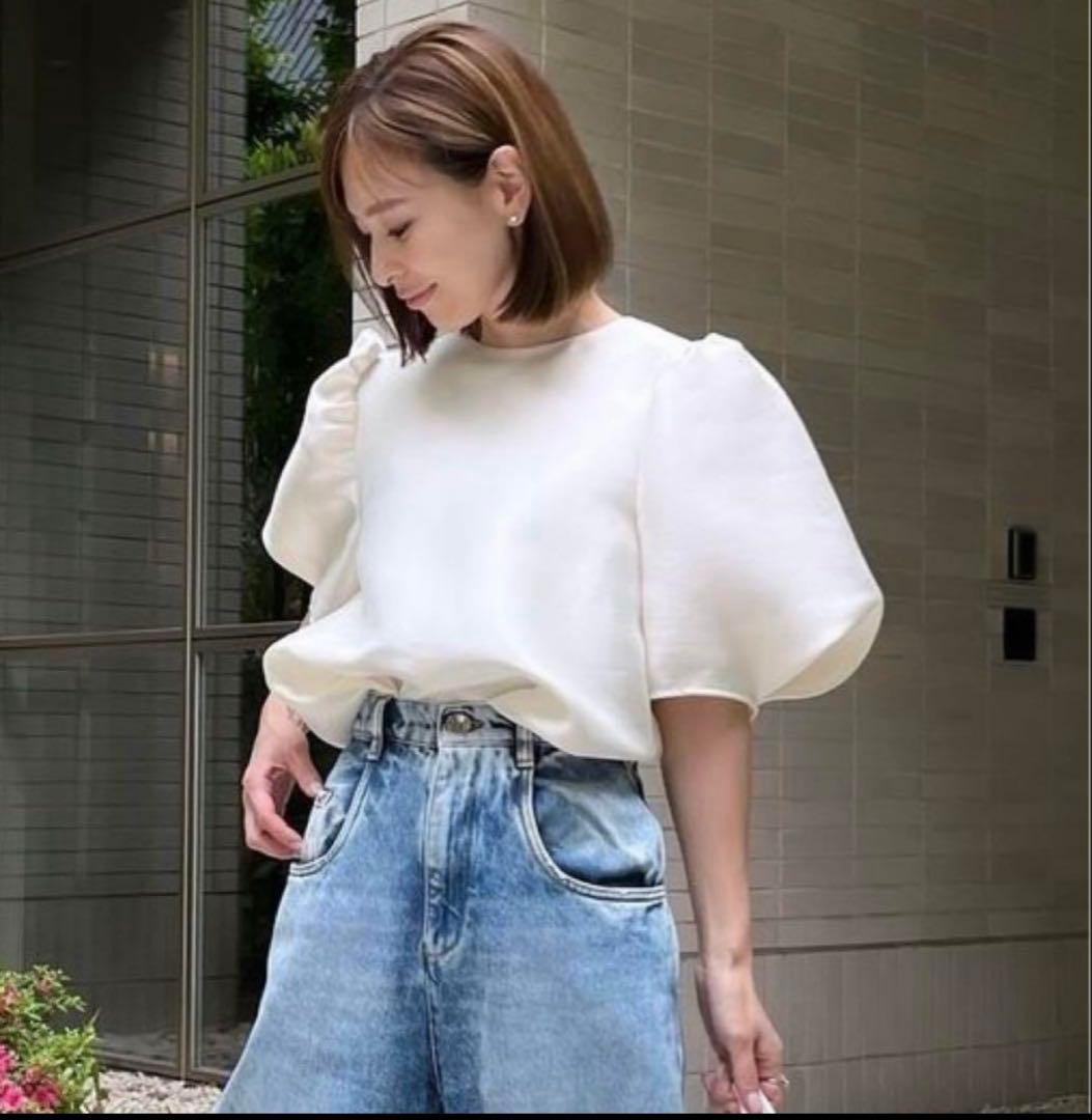 heve へイヴ　シアーバブリーBL バブリーブラウス　バニラ