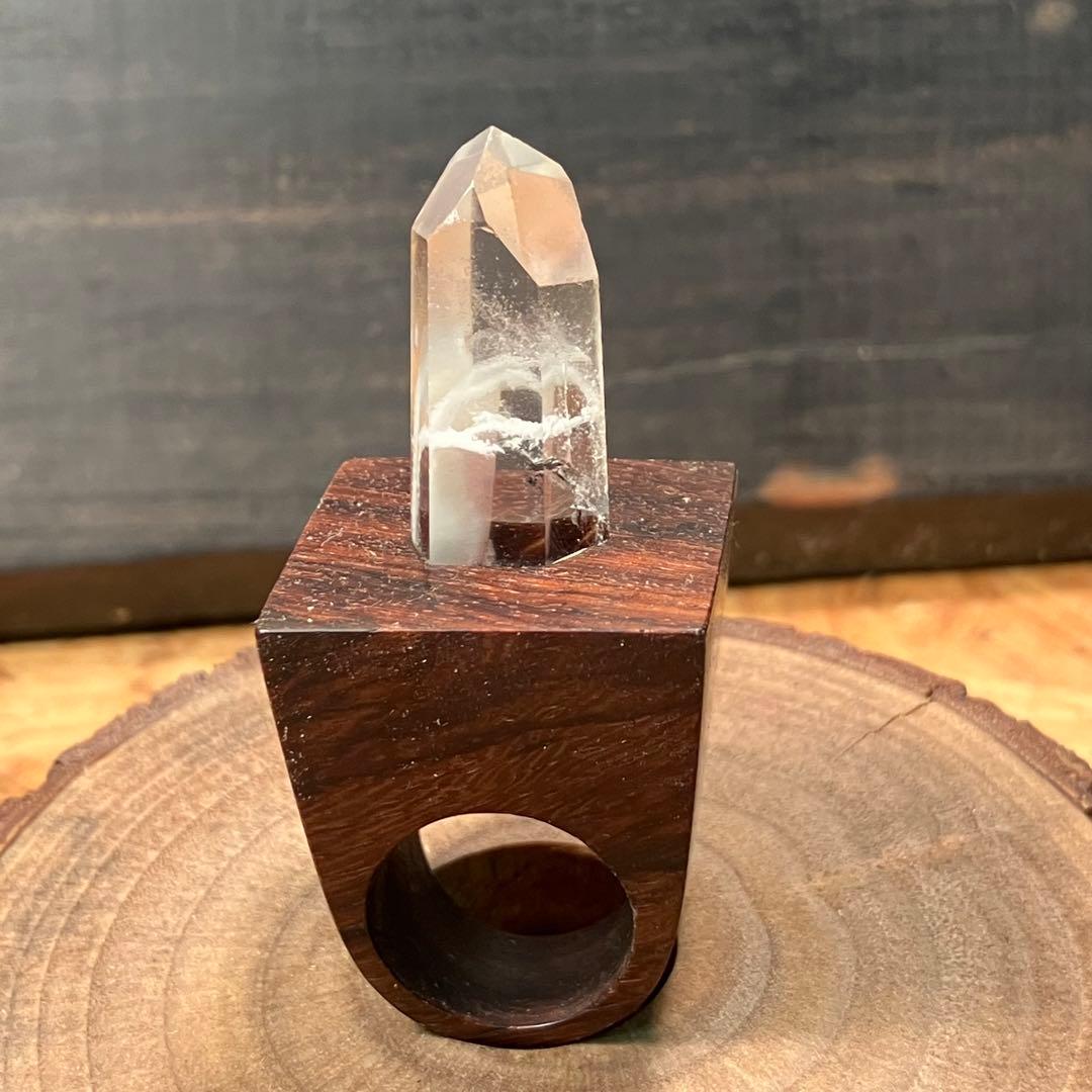 水晶クリスタルポイント指輪、