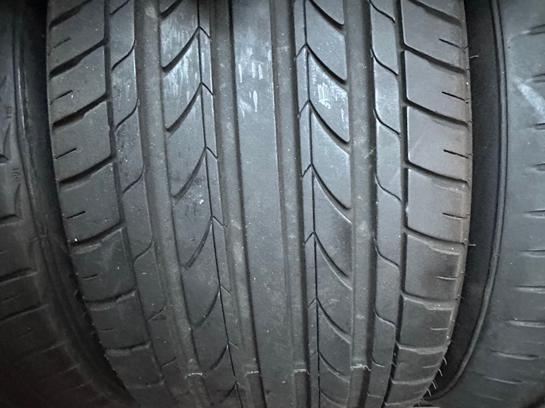 s*9様 245/35ZR20 2本と255/35/20が2本合計4本