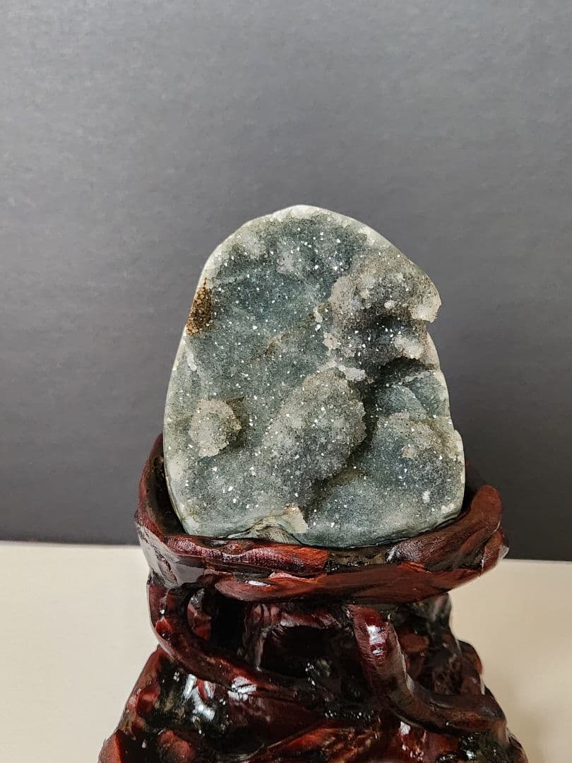 珍しい グリーン アメジストクラスター 置物 天然石 木台座付き