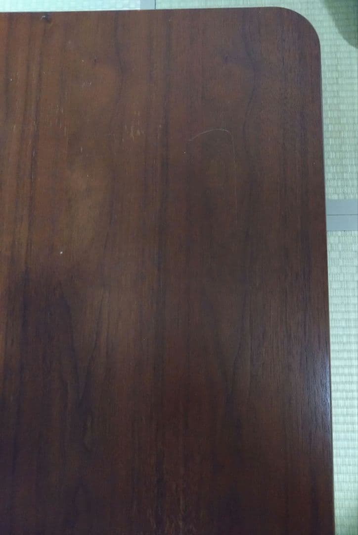 昇降テーブル