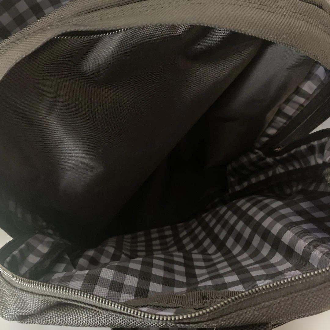 【corocoro】ファミリア×ニューエラ　リュック