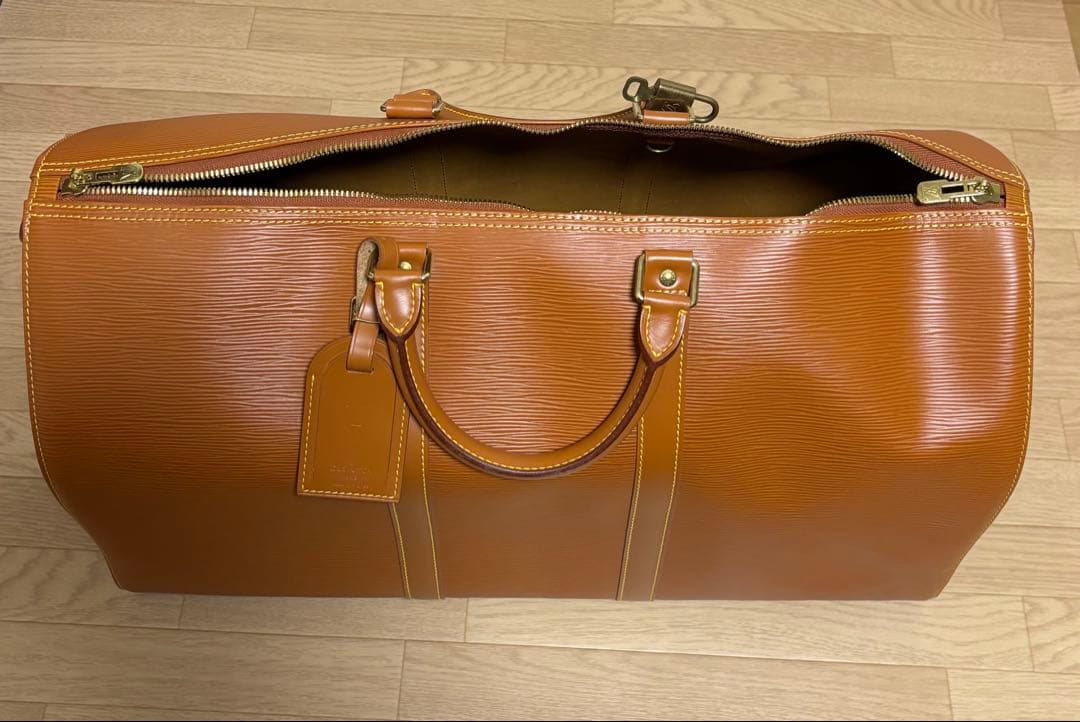 【即購入可】本日までLouis Vuitton ボストンバッグ エピ　美品