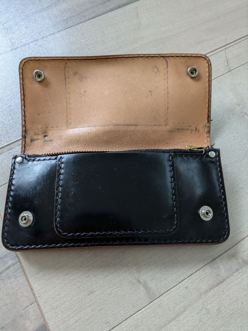 コードバントラッカー財布