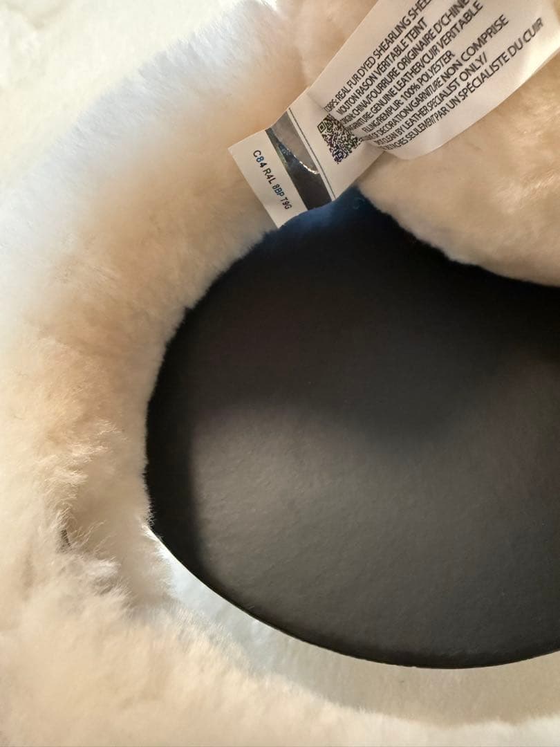 UGG アグー　シープスキン イヤーマフ チェスナット