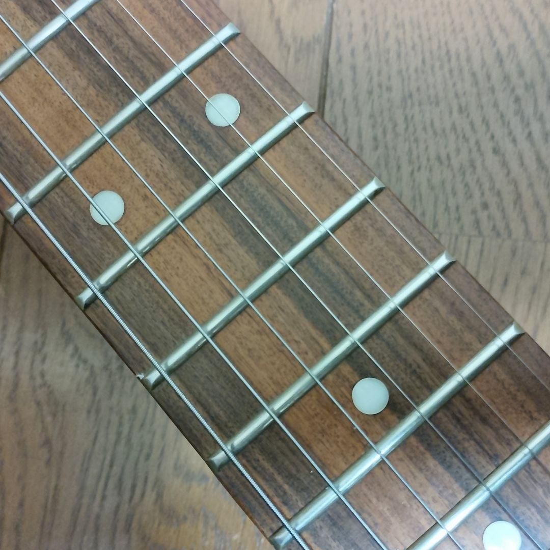 FORMESTAR　S-H仕様　エレキギター　トレモロ搭載　弦は新品に交換済み！