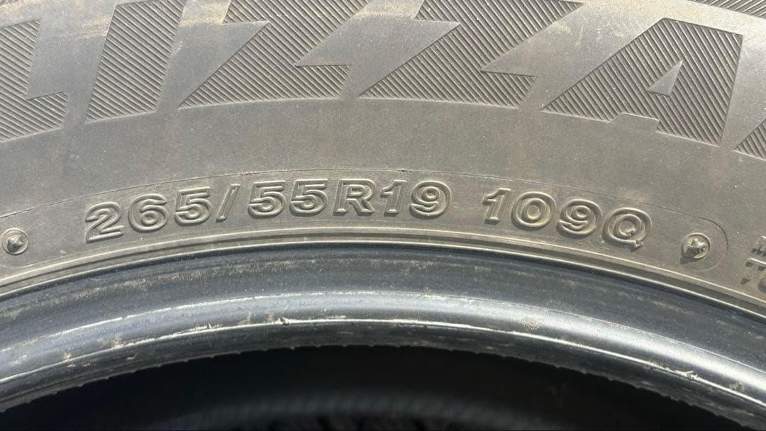 ブリヂストン 265/55R19 バリ山！『110503』スタッドレス　プラド