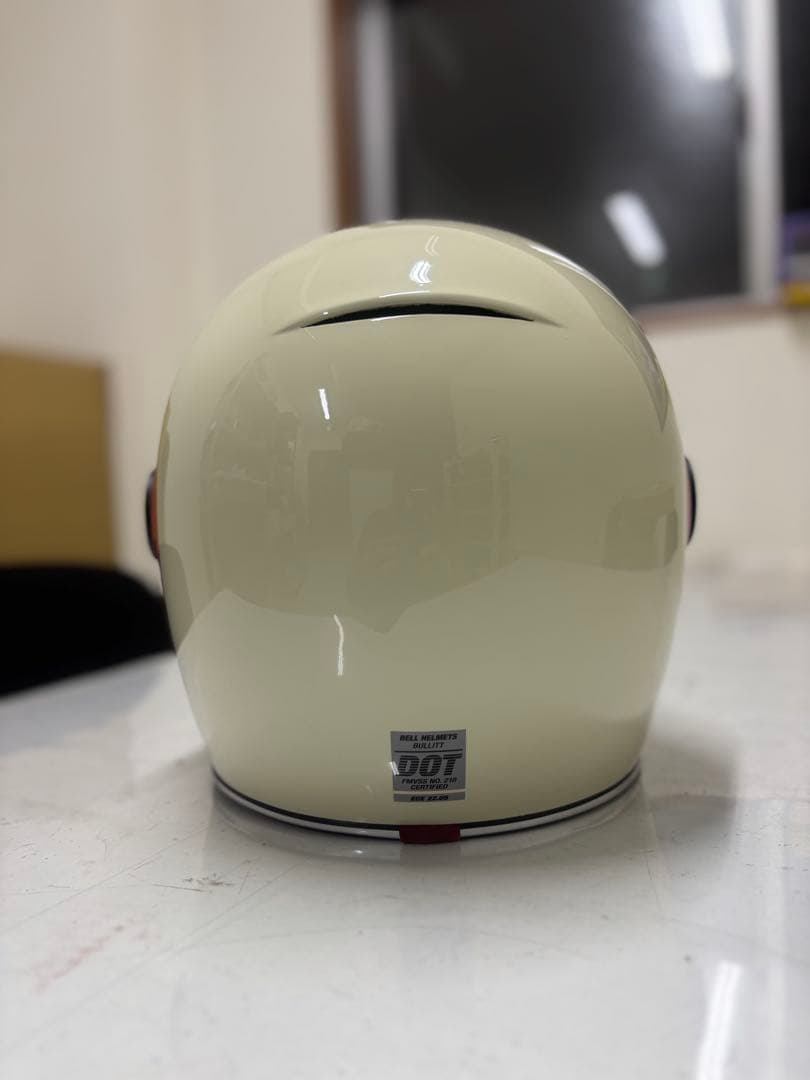 bell bullitt ベル ブリット　新品