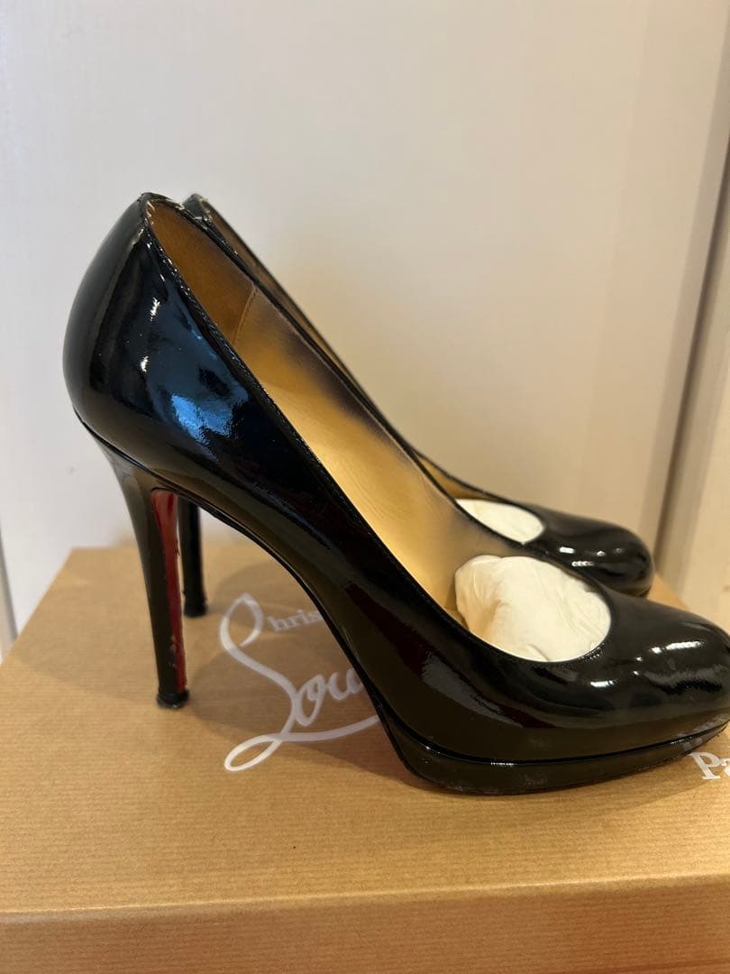 Christian Louboutin 黒 ハイヒール　38