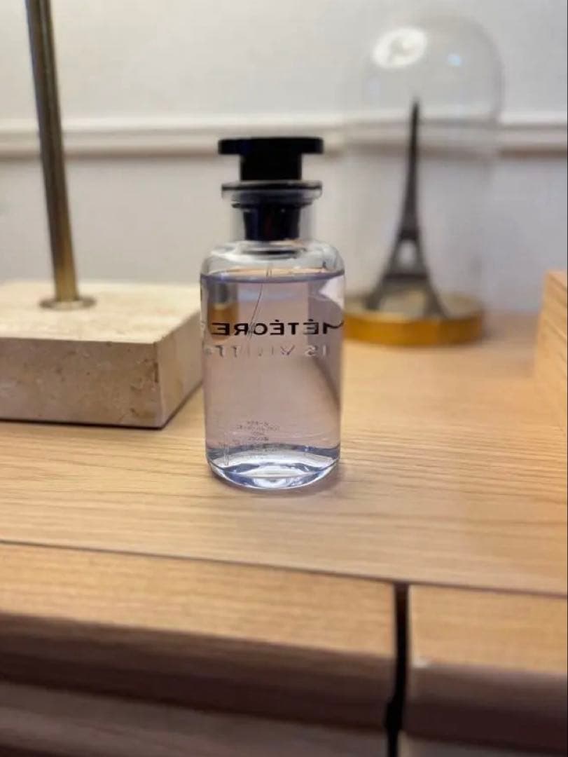 LOUIS VUITTON ルイヴィトン　METEORE 香水　METEORE