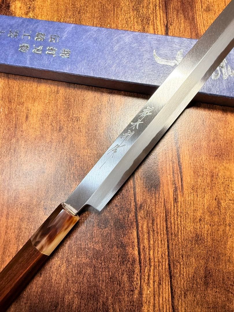 【堺打刃物】　祥太郎作　蛸引 先丸　包丁　尺　白鋼　紫檀白水牛八角柄