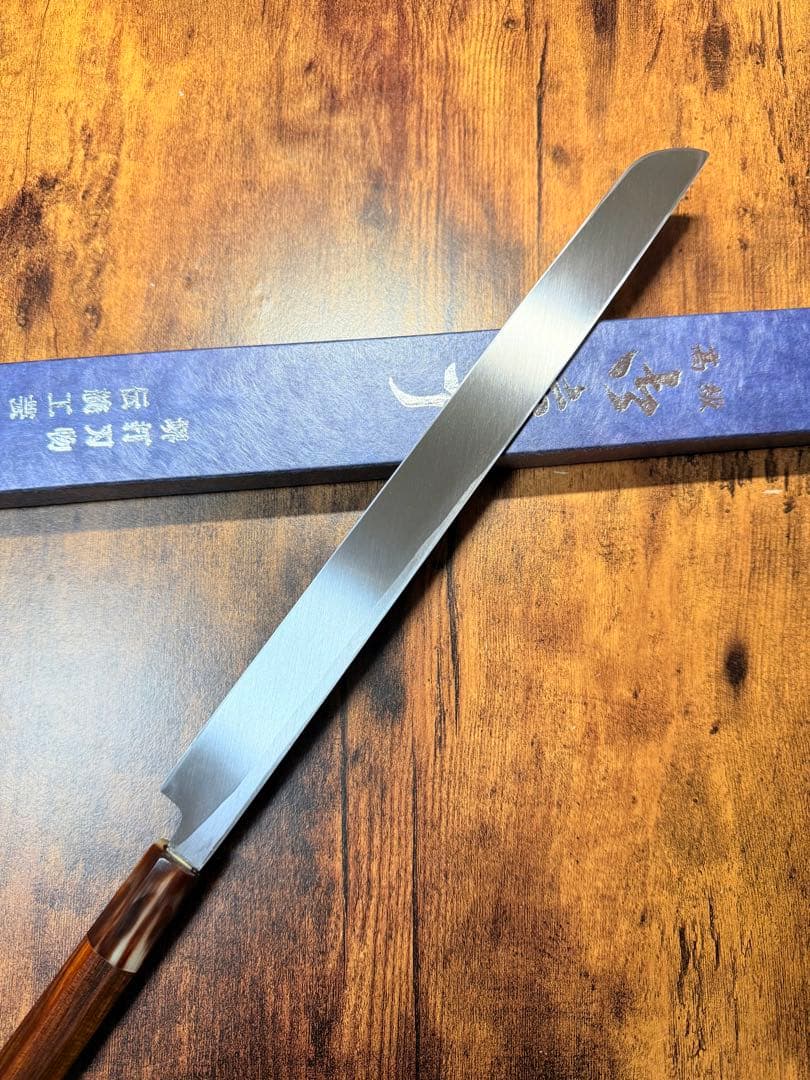 【堺打刃物】　祥太郎作　蛸引 先丸　包丁　尺　白鋼　紫檀白水牛八角柄