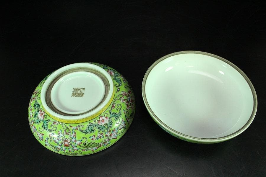 中国美術 粉彩 細密 花鳥紋 蓋物 乾隆年製 金彩 書(K-A384)