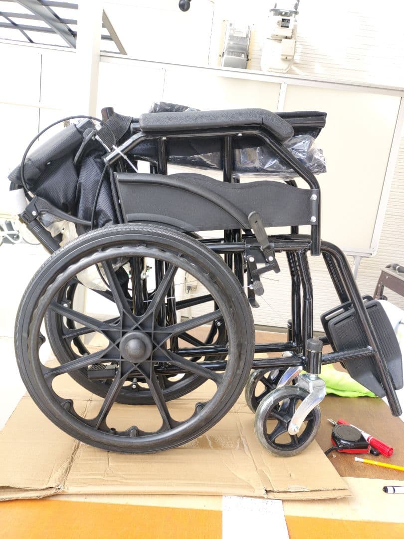 け*ん様 新品 車イス 車椅子