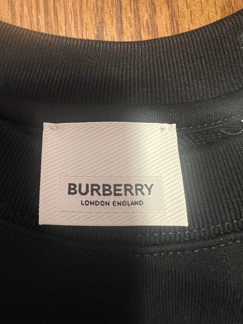 BURBERRY ブラック 花柄刺繍ワンピース