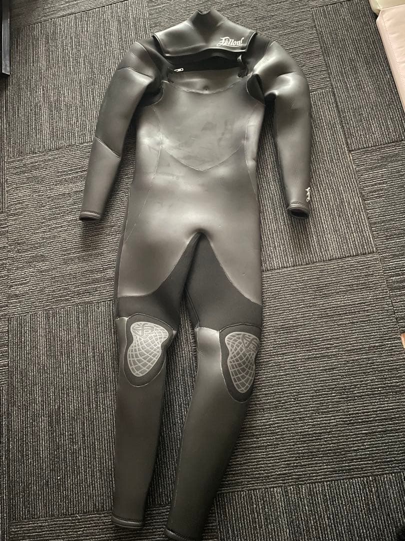 Fellow 新品セミドライスーツ 5×3ミリLサイズ