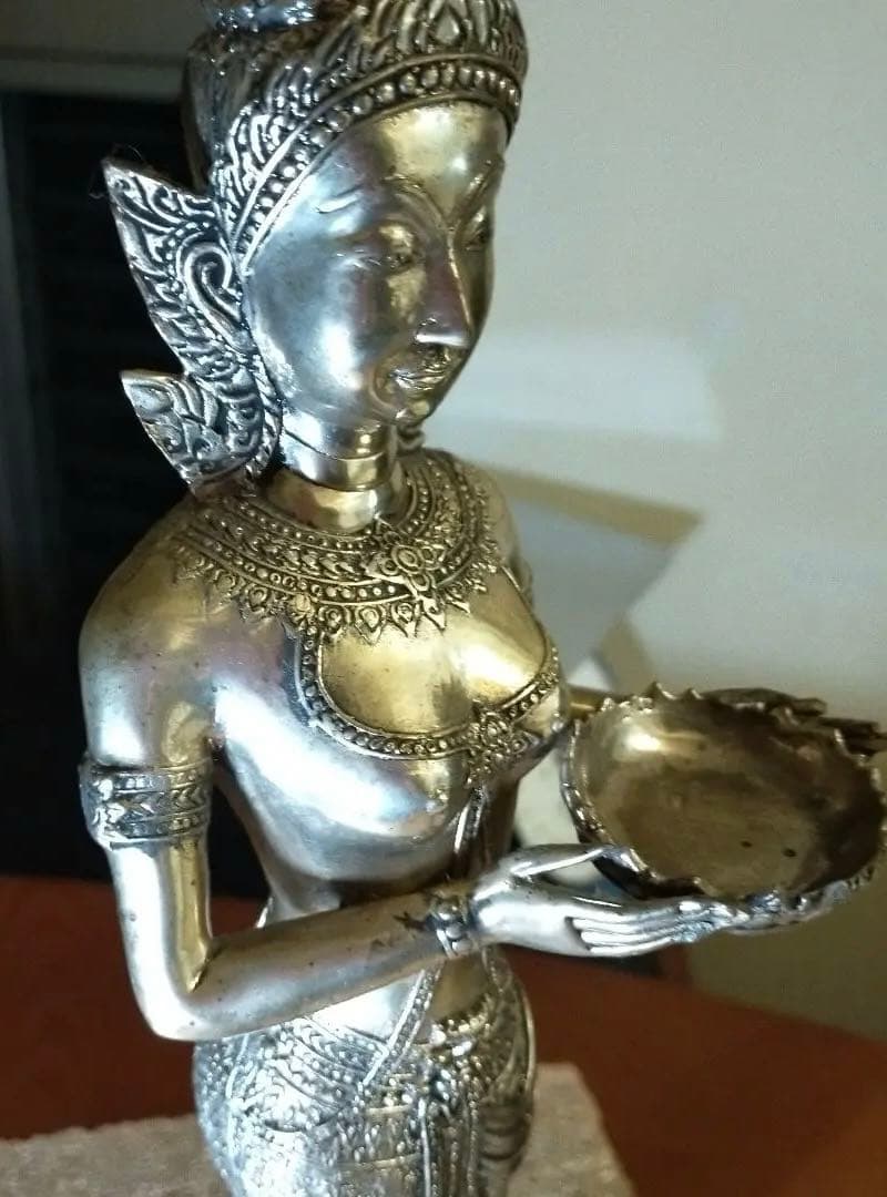 チベット女神像高さ48㌢(購入者特典有り)