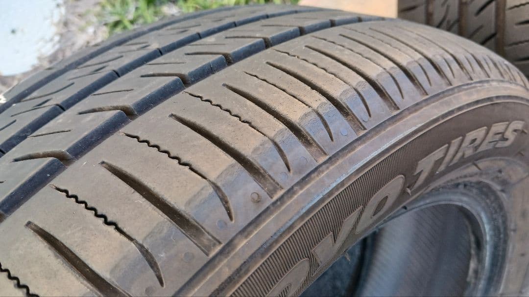 TOYOTIRES PROXES 175/55R15　夏タイヤ　ルーミー　タンク