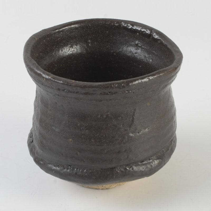 北大路魯山人作　瀬戸焼　瀬戸黒　茶碗　共箱　V　9878