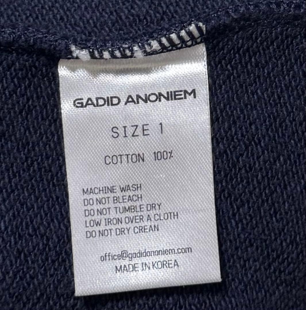 gadid anoniem BERNY / NAVY ZIP パーカー