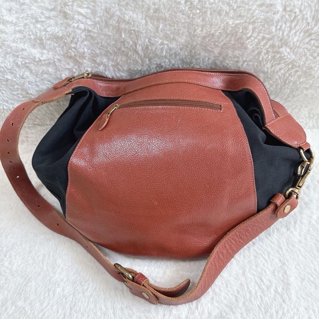 【美品】　IL BISONTE ショルダーバッグ レザー×キャンバス ブラウン