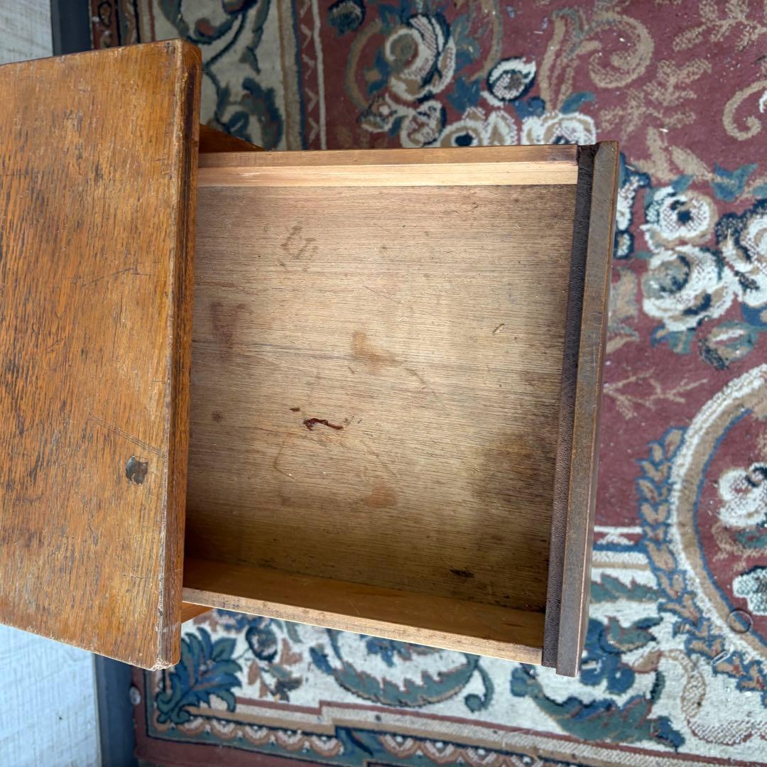 昭和レトロ アンティーク 古家具 無垢材 木製チェスト 4段 タンス 脚付き