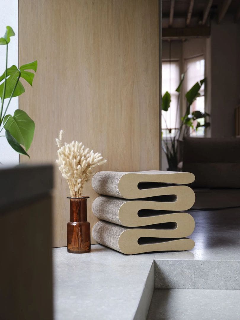 vitra ヴィトラ　ウィグルスツール　Wiggle stool