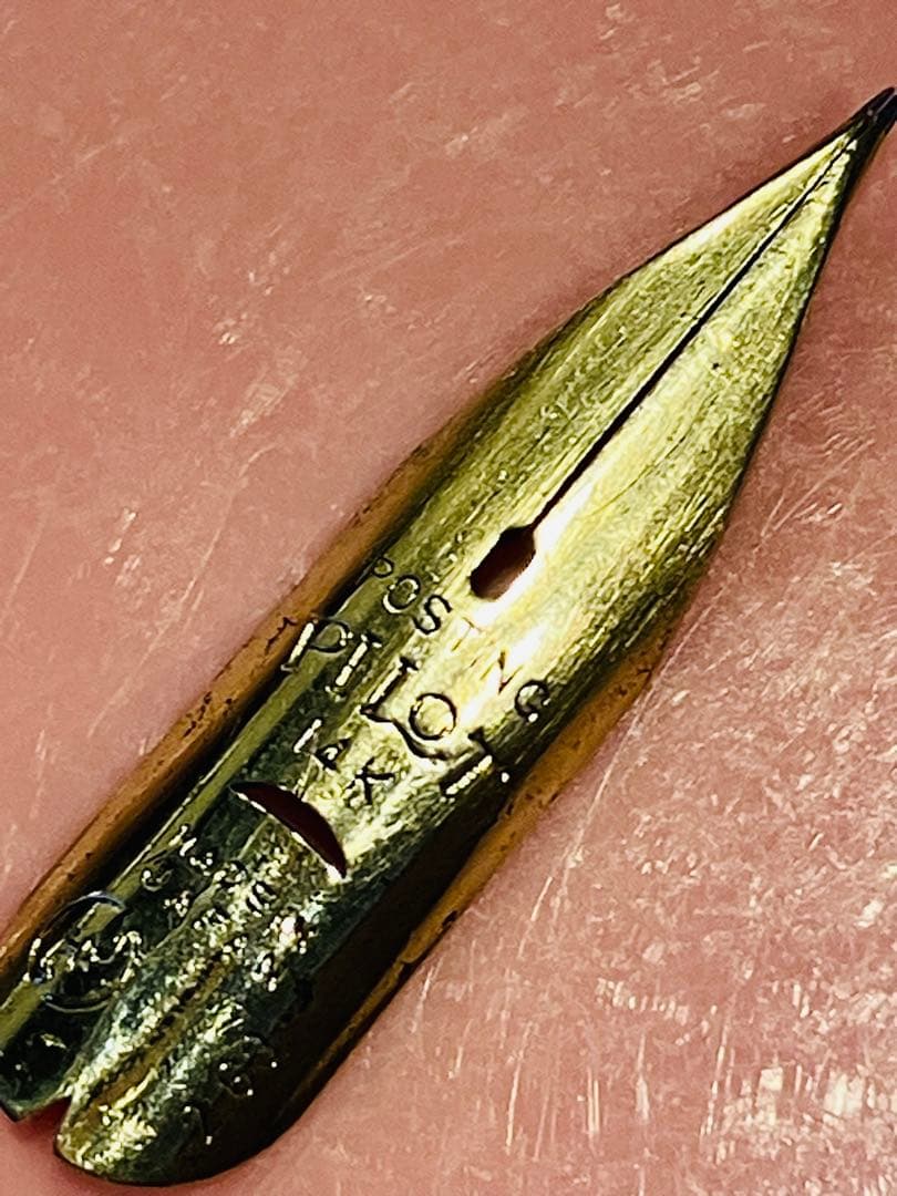 万年筆　14K 3個 18K 1個　金のペン先4個セット　約1.5グラム