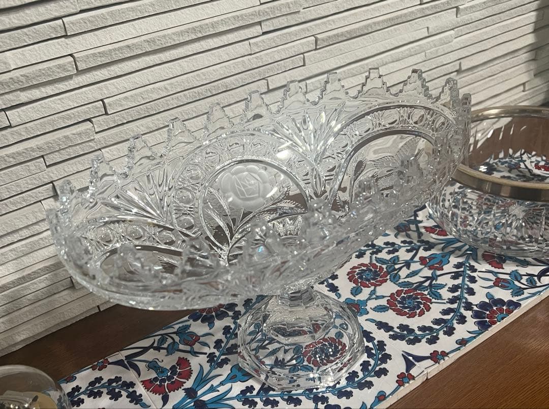 果物がよりおいしそう　ドイツ製　アンティーク　クリスタルガラス製コンポート
