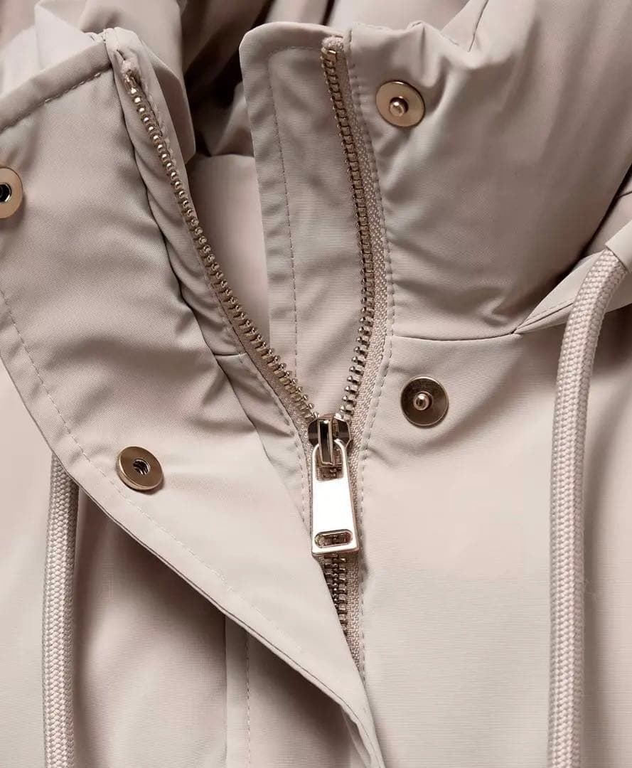 ZARA セミロング丈ラバー加工ウィンド ブレーカーアノラック　L