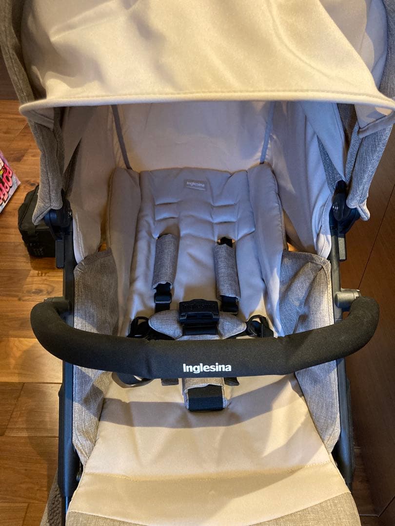 Inglesina Zippy Light ベビーカー