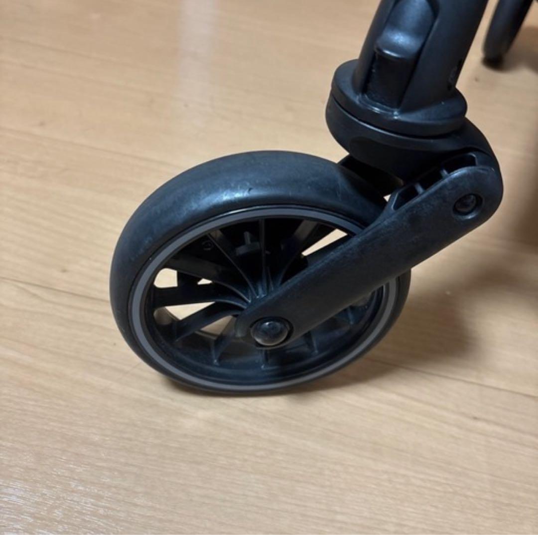 Combi スゴカル Switch エッグショック asネイビー ベビーカー