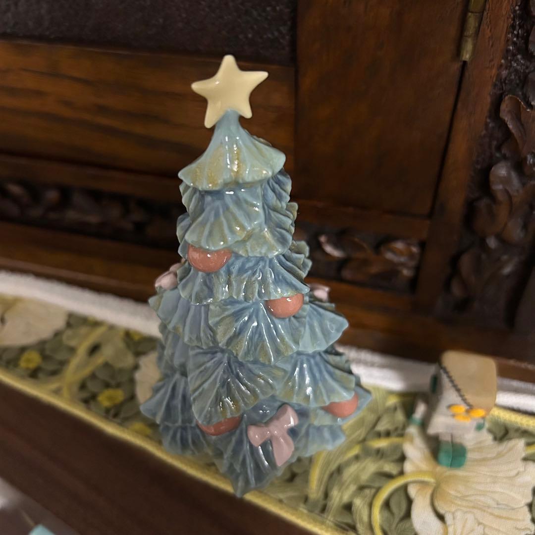 リヤドロ　クリスマスツリー　陶器　LLADRO 置物 雑貨