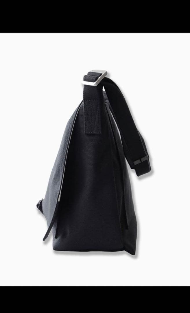 vainl archive メッセンジャーバッグ　ショルダーバッグ