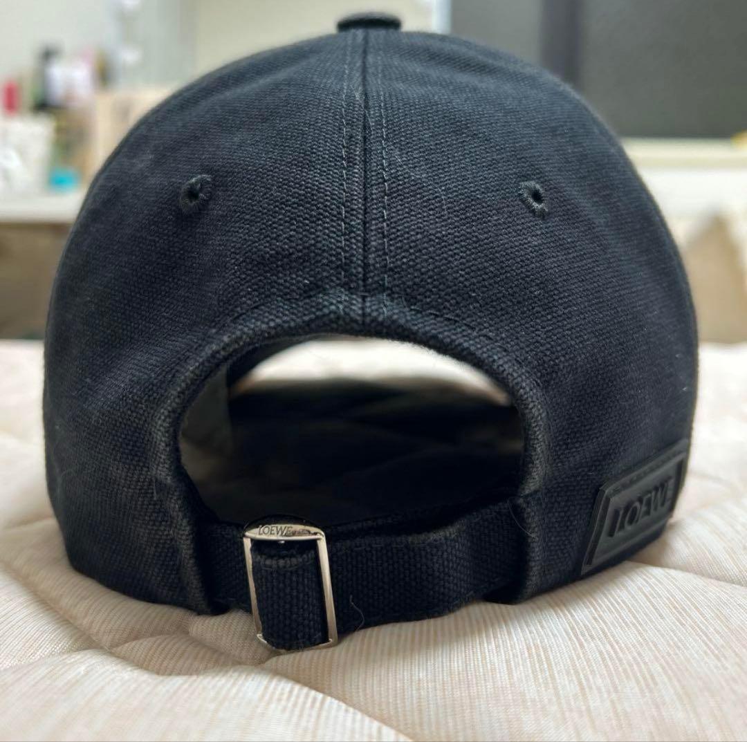 LOEWE ブラック ベースボールキャップ
