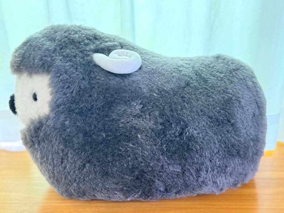 ムートン羊型抱き枕（小）ひつじ　羊皮革　セット売り
