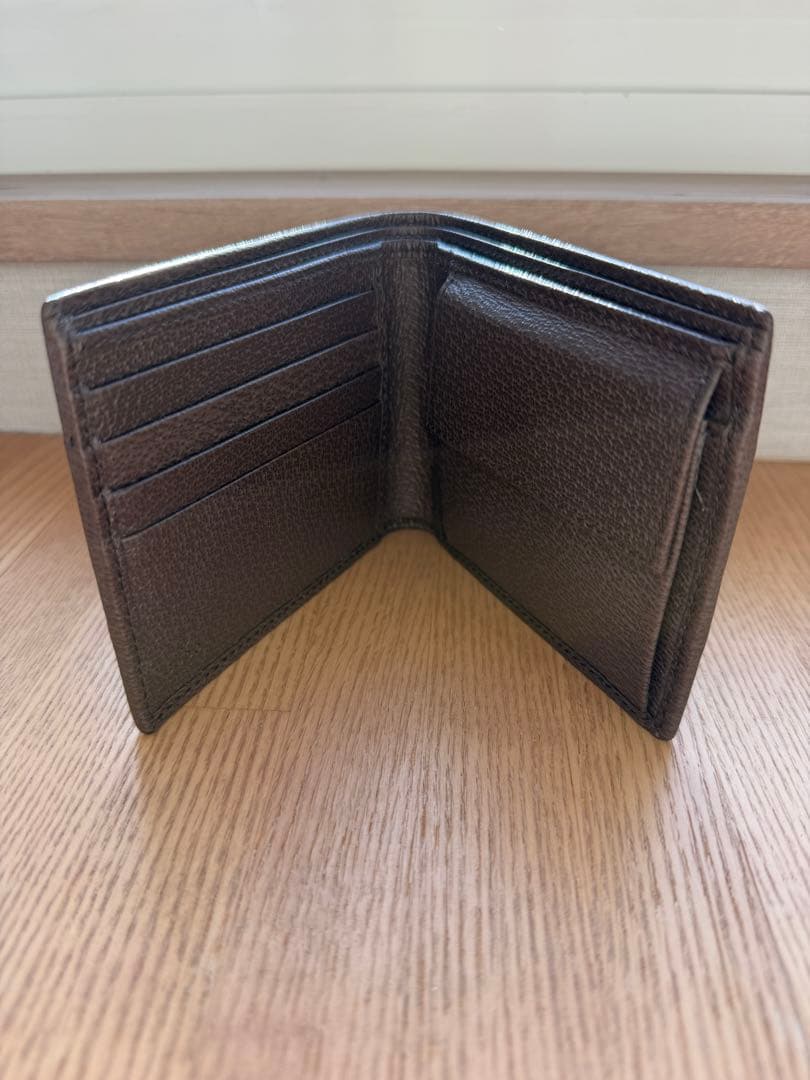 GUCCI 二つ折り財布 GGパターン