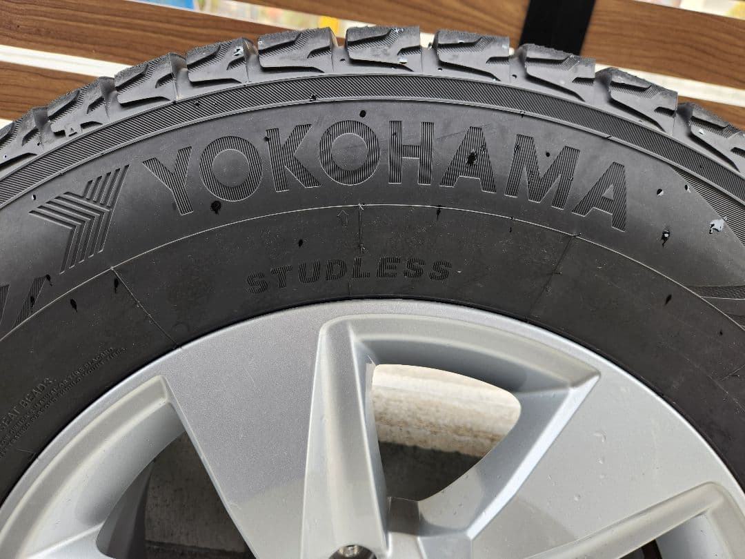 【送料込み】ランクル　プラド １５０後期 純正ホイール スタッドレスタイヤセット
