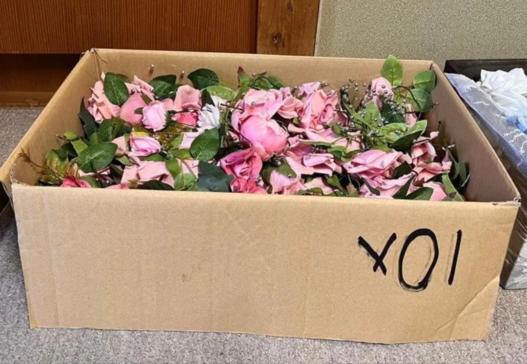 造花（葉付き・400本以上）