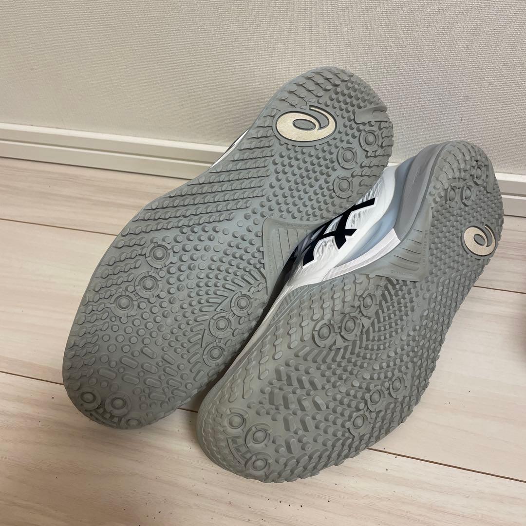 最新モデルASICS GEL-RESOLUTION X OC（オムニ・クレー）