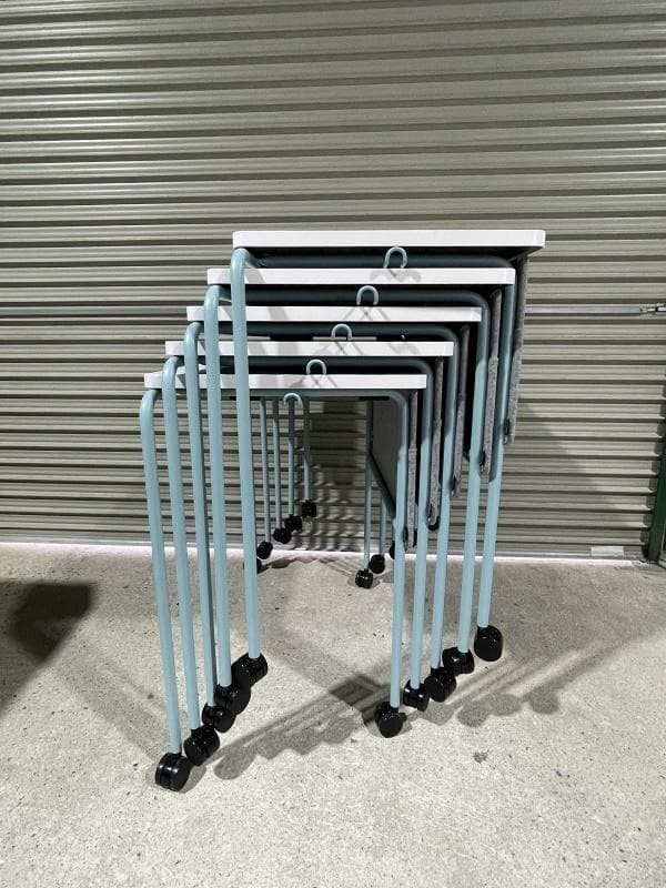 【美品】オカムラ　スプリント　MT40AB MHJ1　5台　スタッキングテーブル