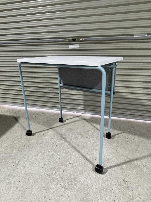【美品】オカムラ　スプリント　MT40AB MHJ1　5台　スタッキングテーブル