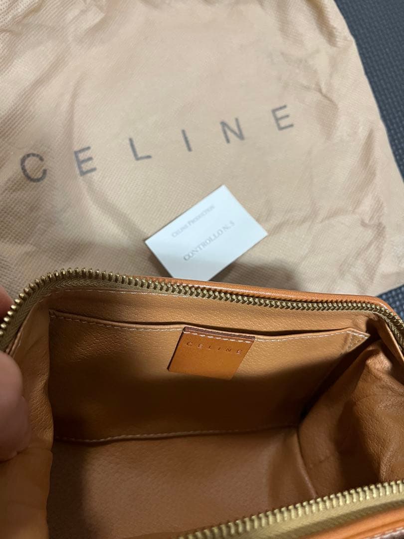 CELINE ブラウンレザーポーチ
