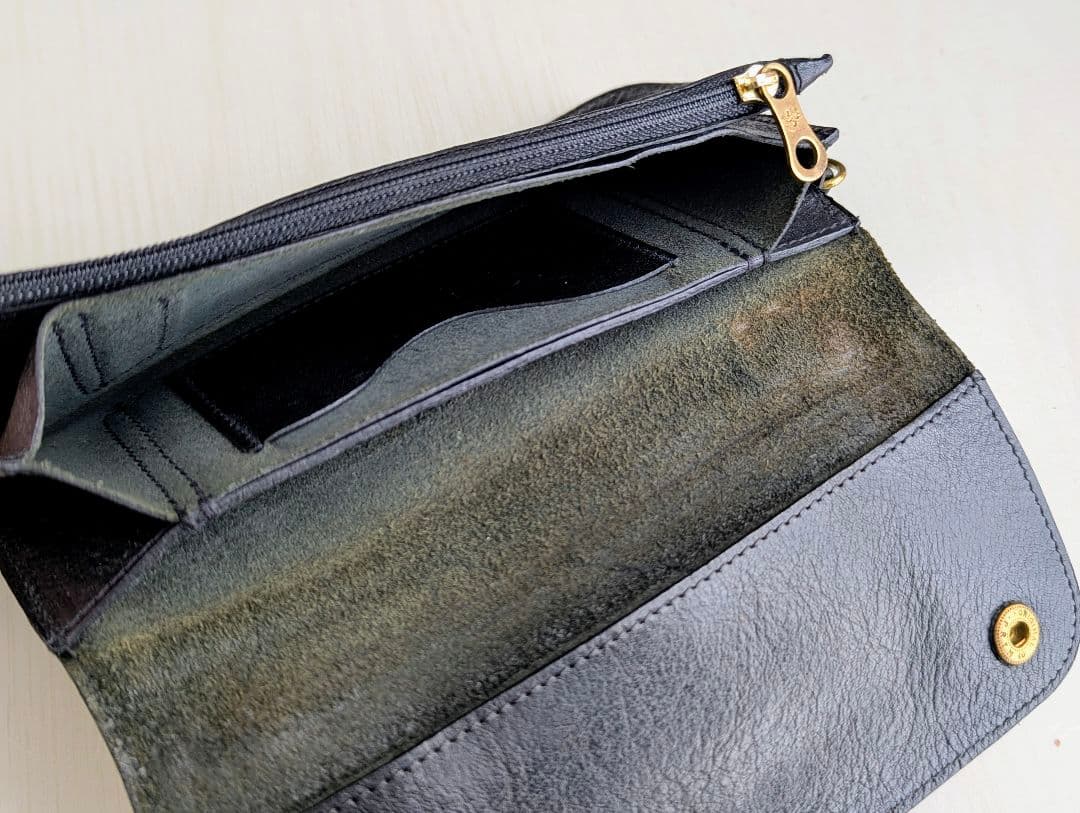 JA22　IL BISONTE イルビゾンテ レザー長財布