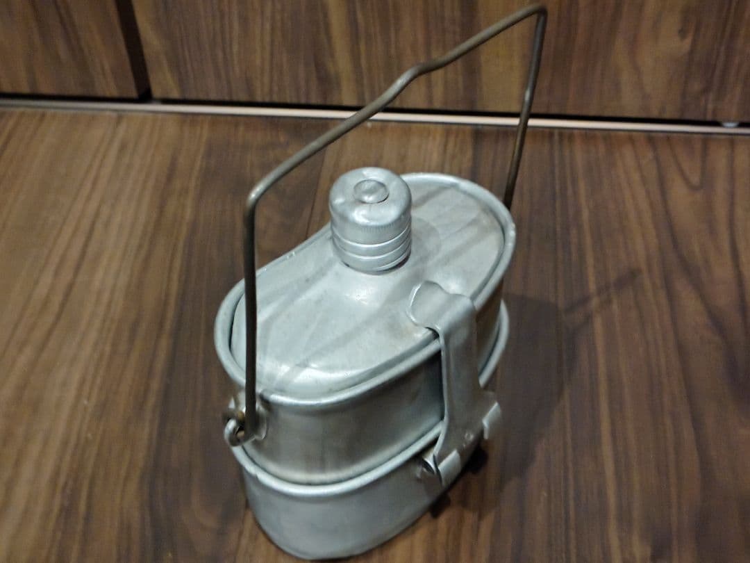 ロシア空挺飯盒　ケース無し