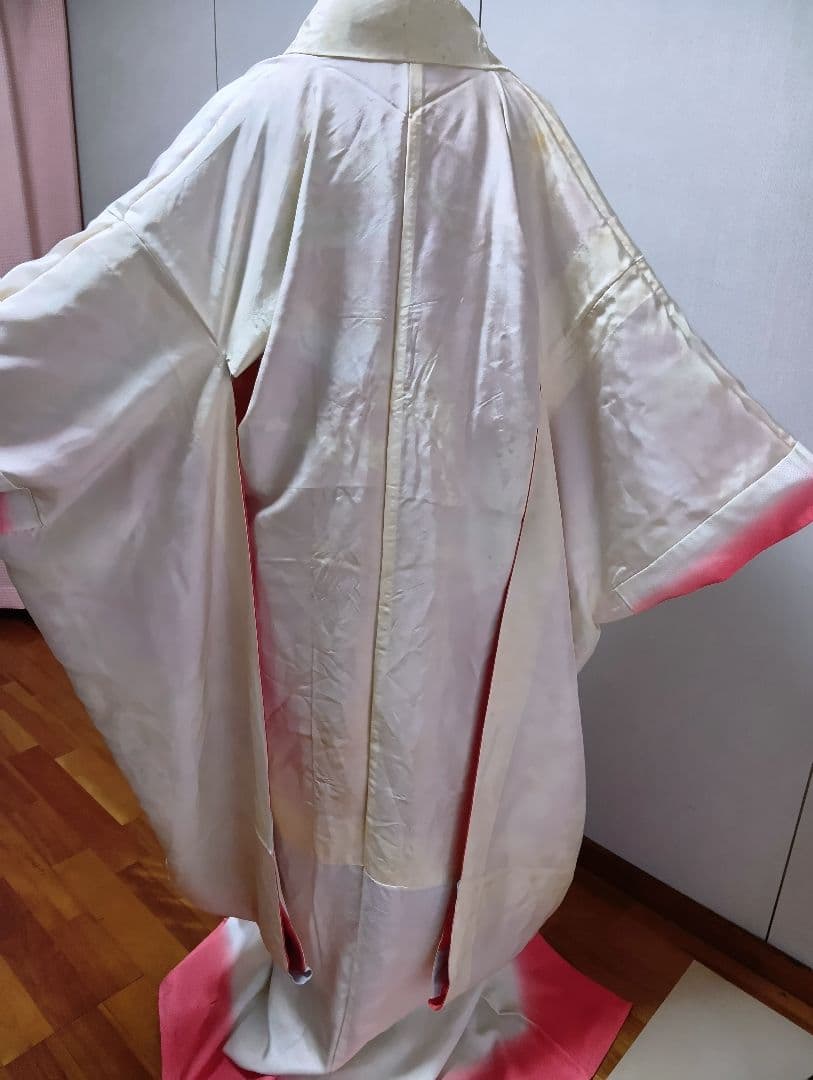 (矢2626m)☆正絹☆振袖 コーラルピンク☆ 花鳥柄晴れ着成人式