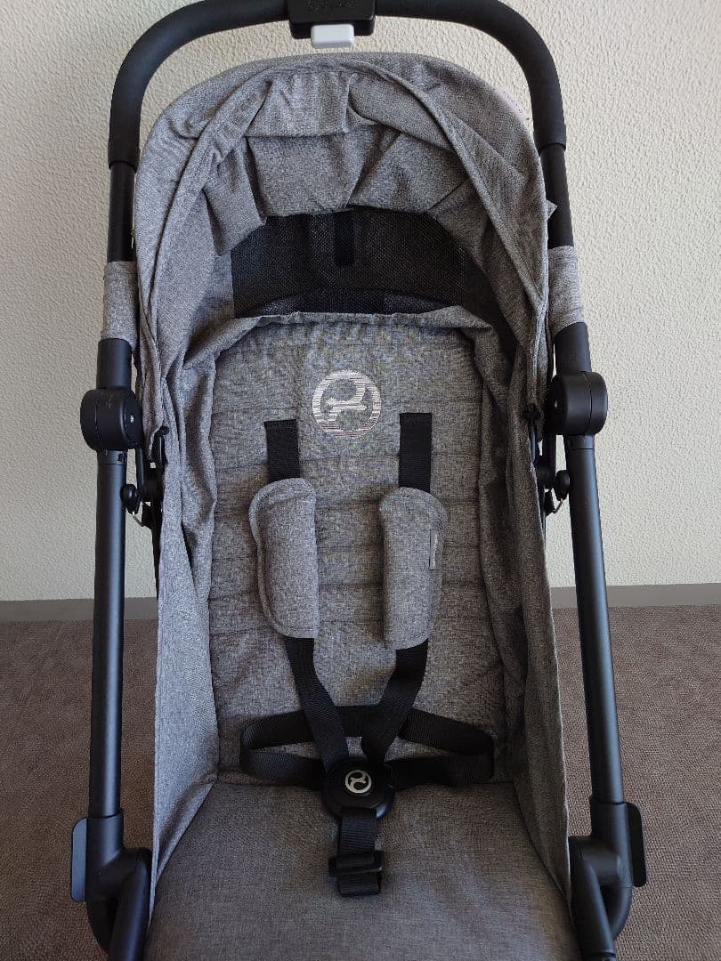 サイベックス イージーエス　Cybex EEZY S 札幌　おまけ付き