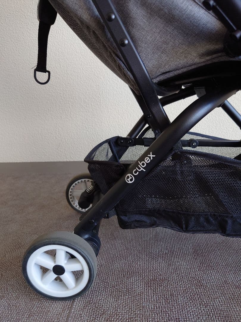 サイベックス イージーエス　Cybex EEZY S 札幌　おまけ付き
