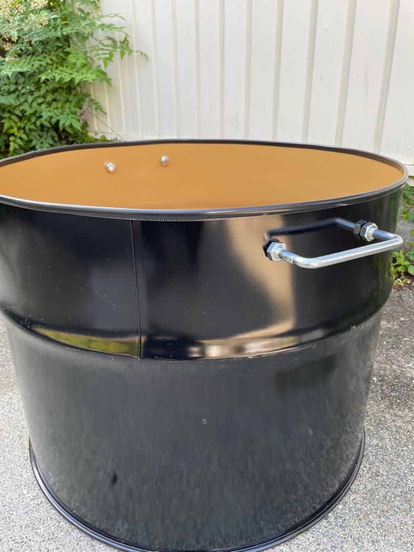ドラム缶 プランター 半切り 下半分 持ち手と穴あり